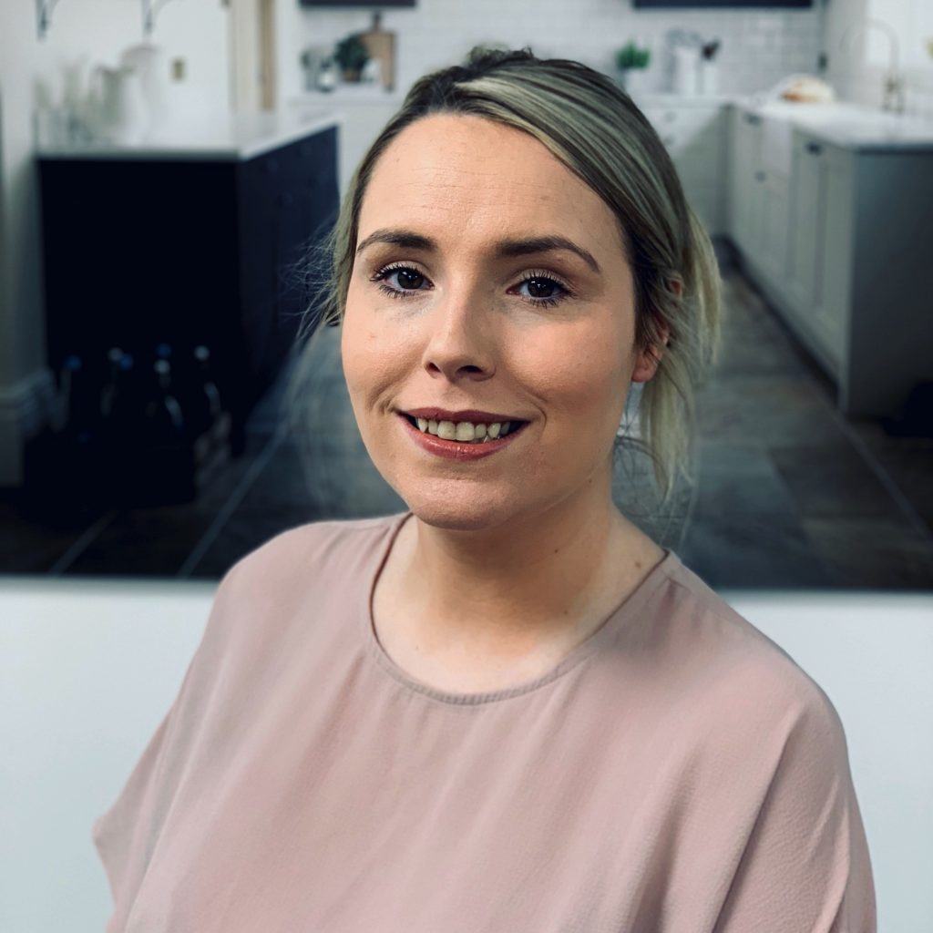 Ashley Ann Contracts Supplier of quality kitchens to property